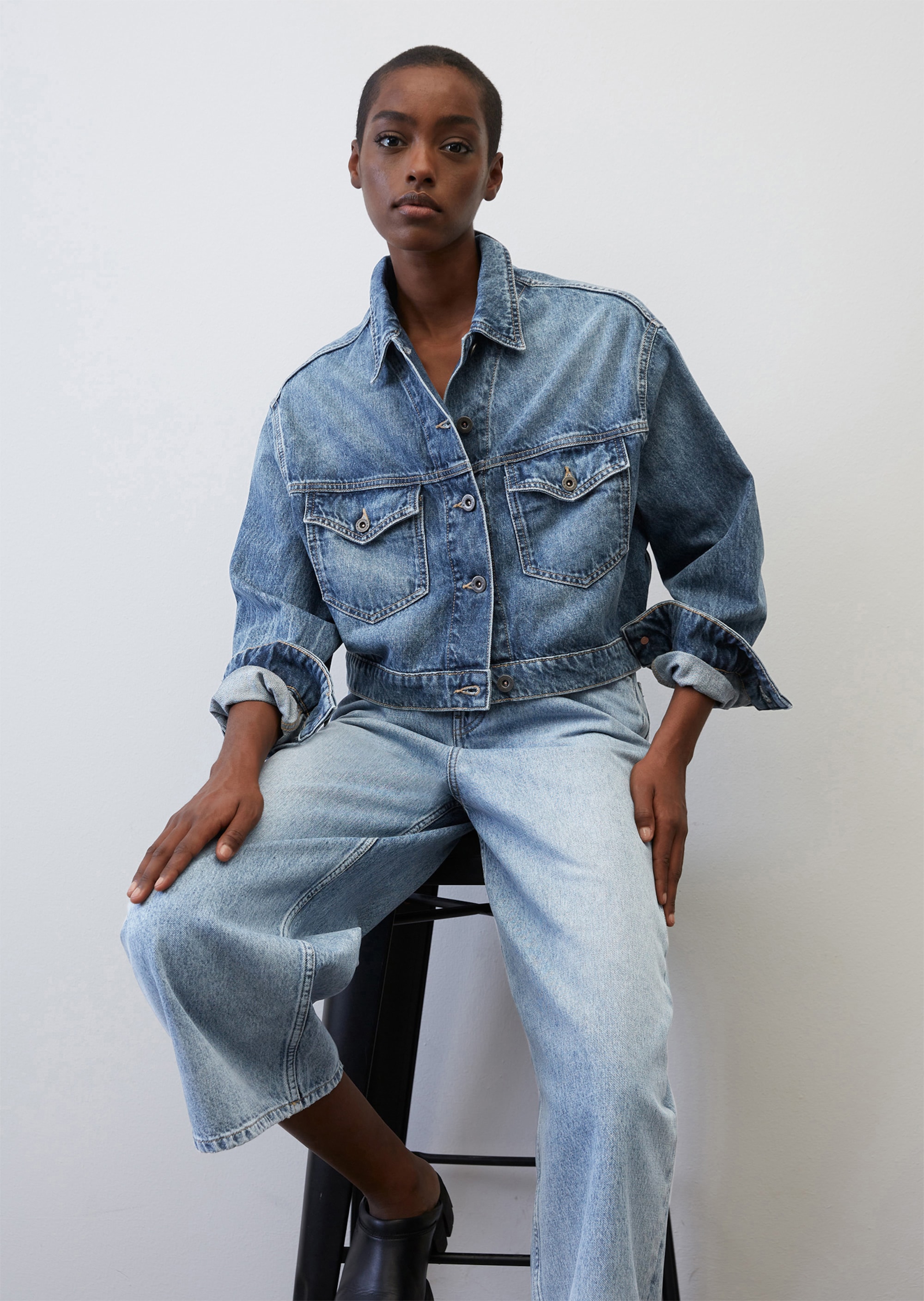 Super cropped oversized denim jacket Made from organic cotton