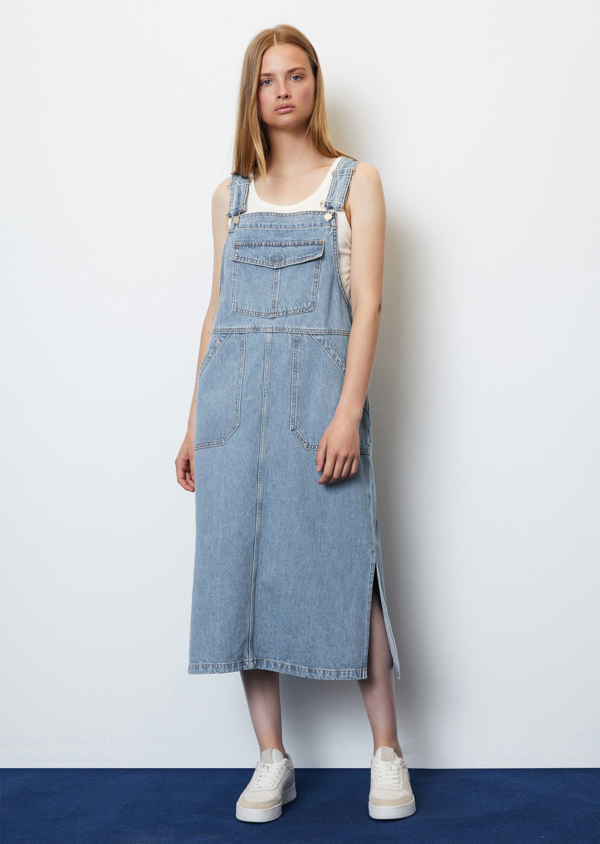 16 Best Denim Pinafore Dress ideas | how to wear, clothes, outfits