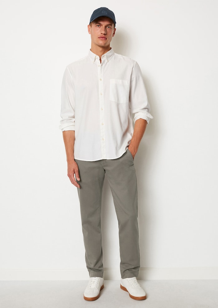 STIG shaped chinos In a cotton blend - gray | Chino pants | MARC O’POLO