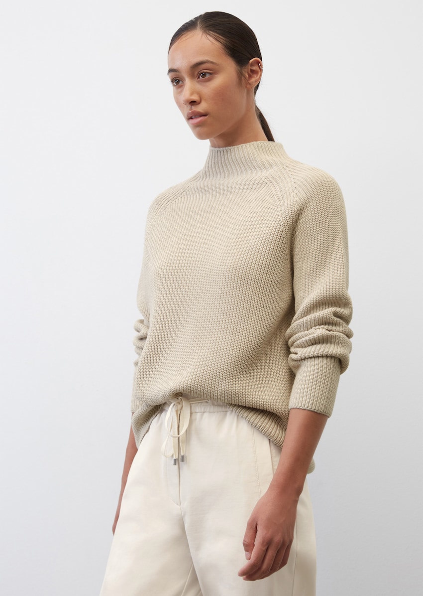 agenda Ingrijpen commando Mock-neck knit jumper in a regular fit Made of organic cotton - beige |  Chunky knit sweater | MARC O'POLO