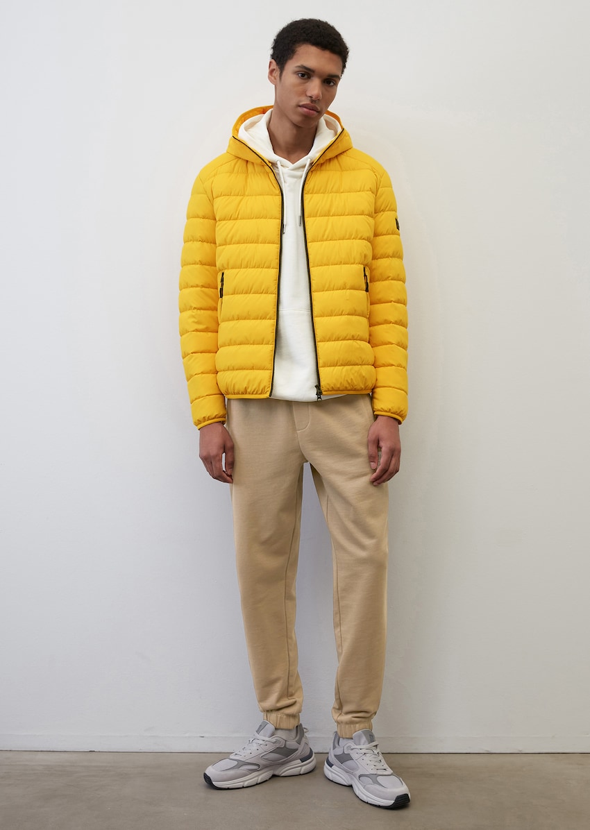 niveau Verslinden Interpretatie Gewatteerde jas met capuchon van extra licht materiaal - oranje | Jassen | MARC  O'POLO