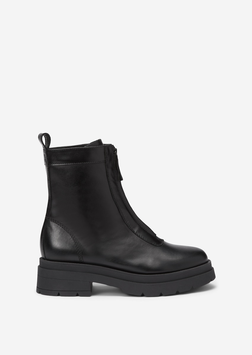 Zip-up boots Made of nappa calfskin - black | Booties | MARC O'POLO