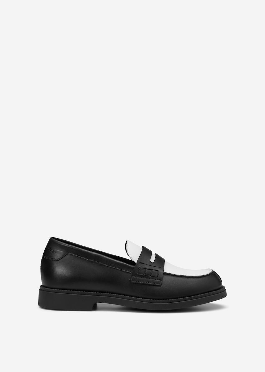 Two-tone loafer made of high cowhide - black Loafers | MARC O'POLO