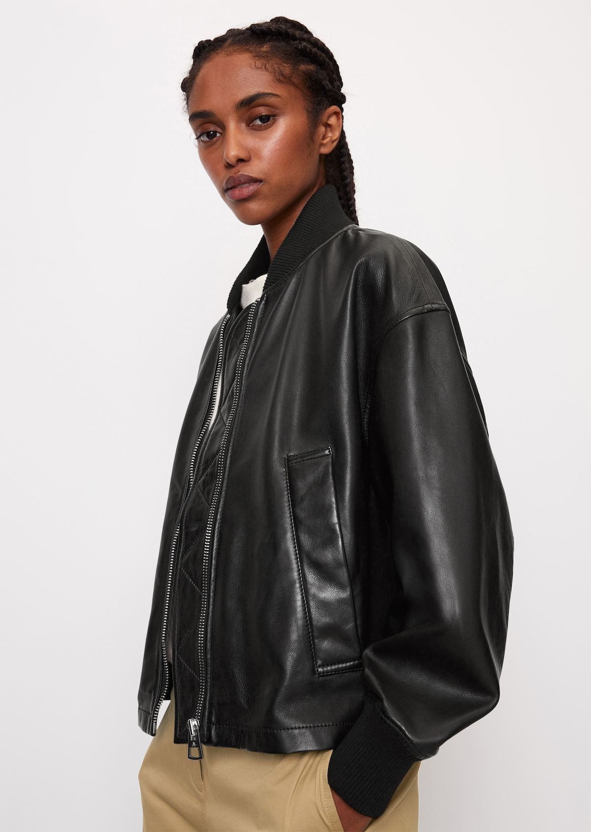 Leather jacket in the style of a cape made of soft lamb nappa leather ...