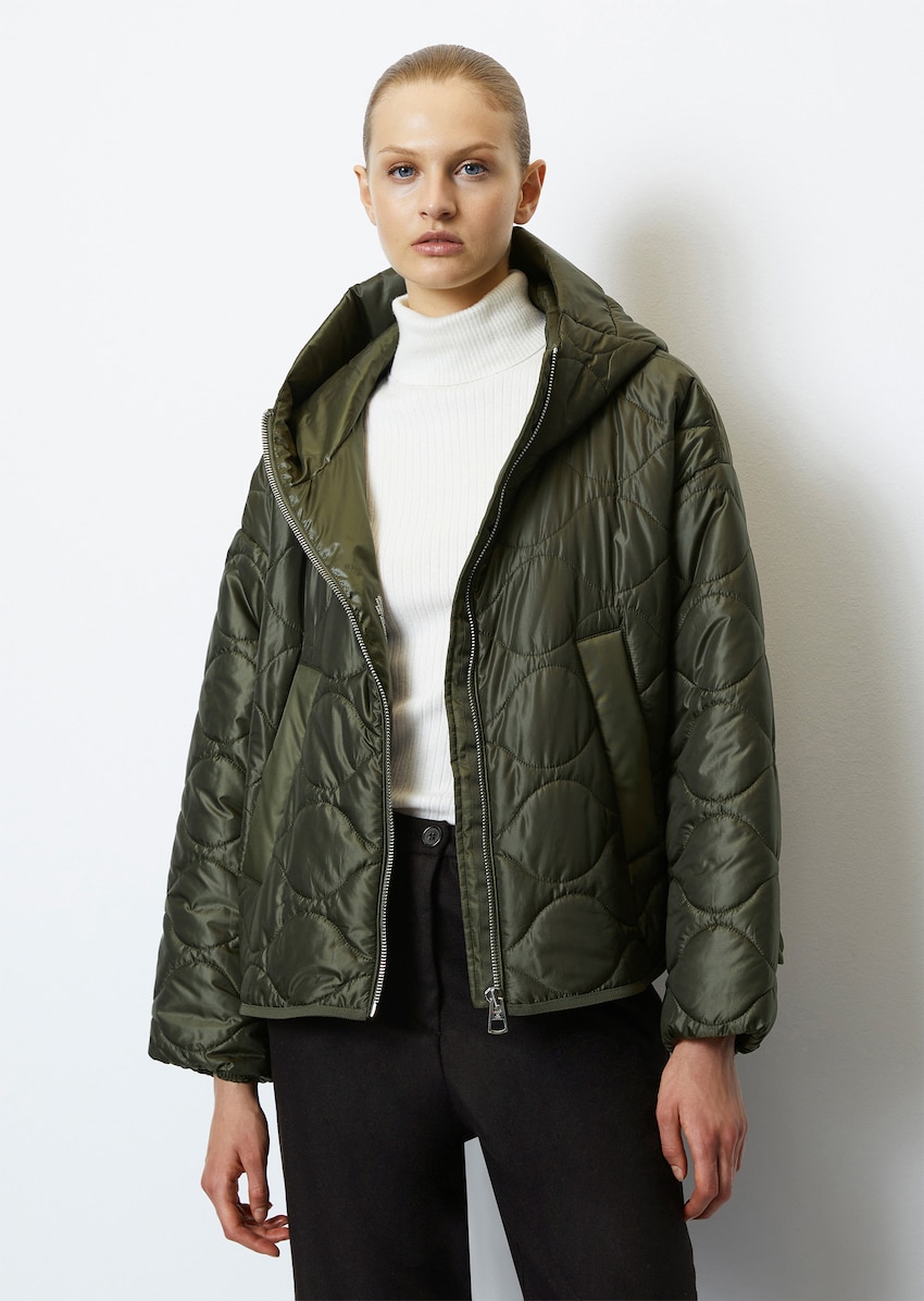 Hooded quilted jacket in relaxed cape style made from recycled ripstop  quality - green | Light jackets | MARC O'POLO