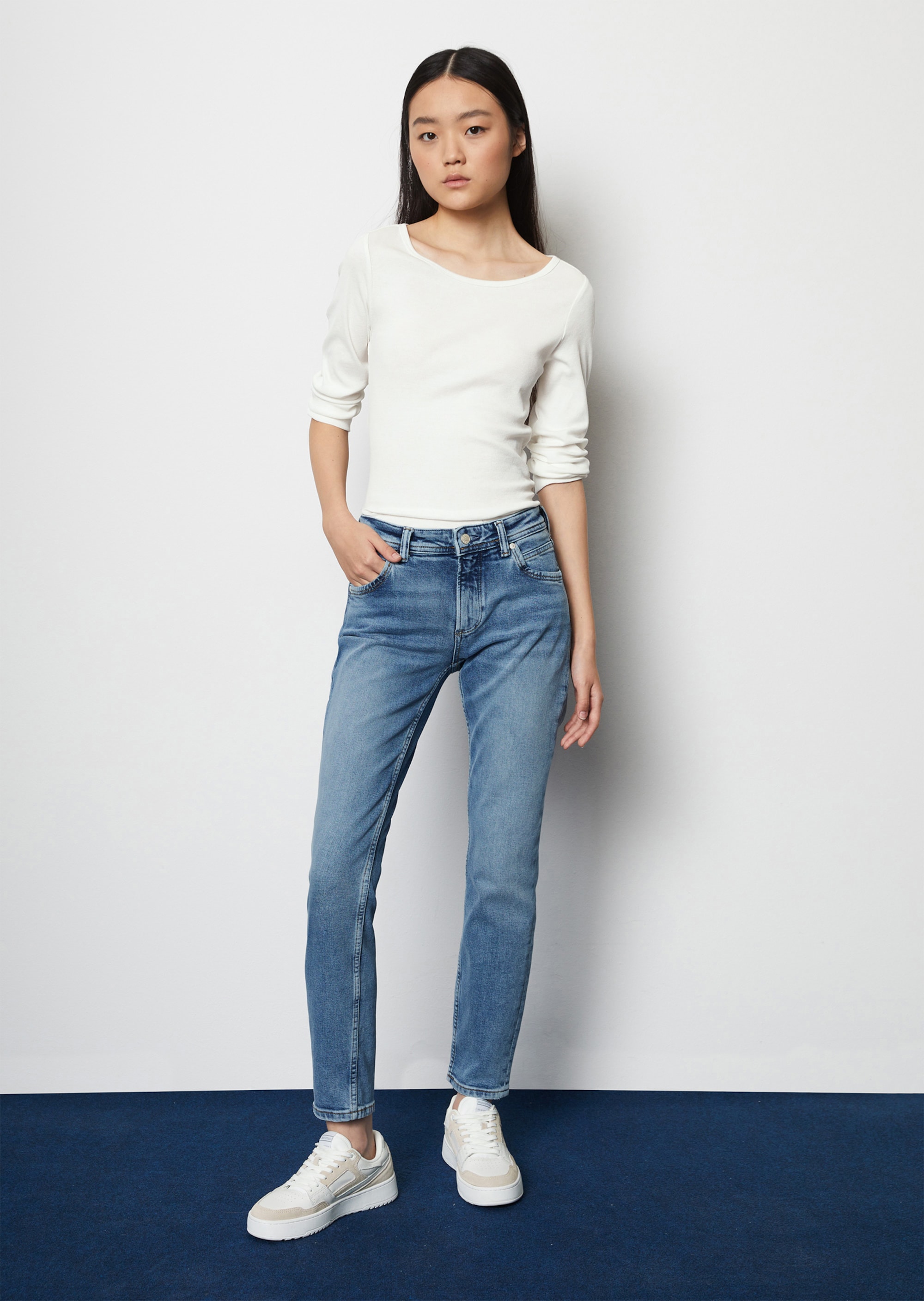 Jeans ALVA slim cropped model Made from blended organic cotton - blue |  Jeans | MARC O'POLO