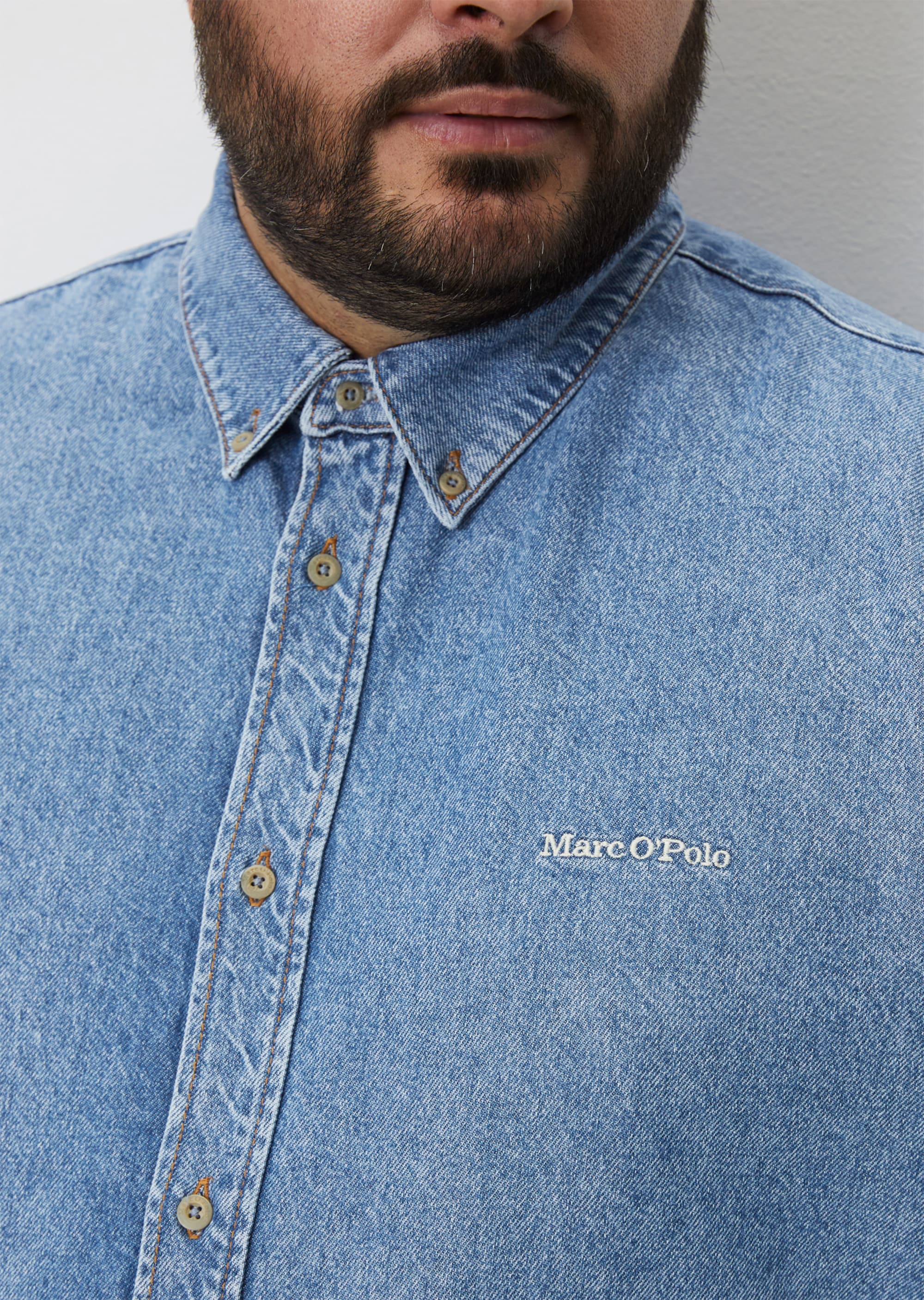 Regular denim shirt with button down collar