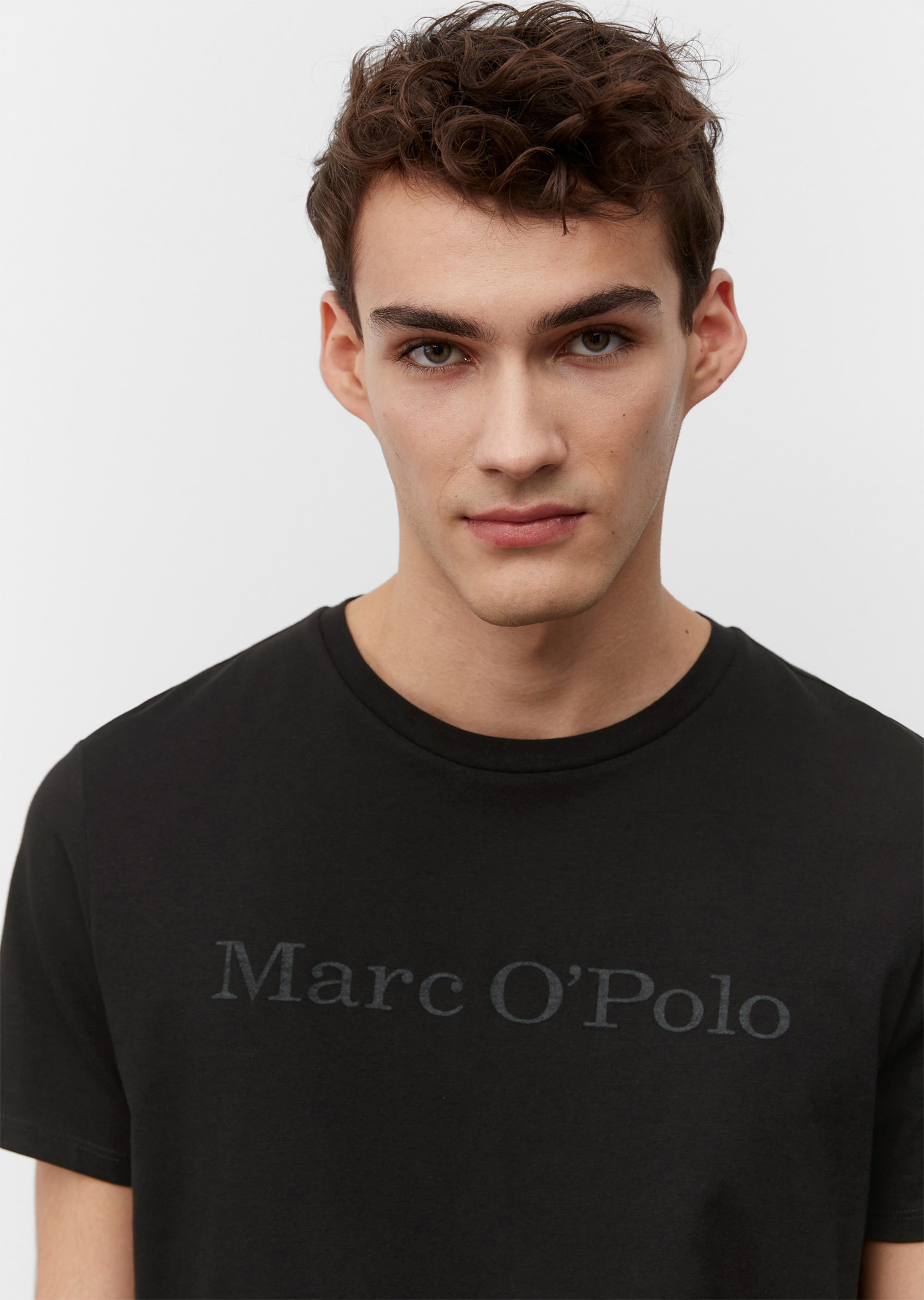 Logo regular fit made from pure cotton black | Short sleeve | MARC O'POLO
